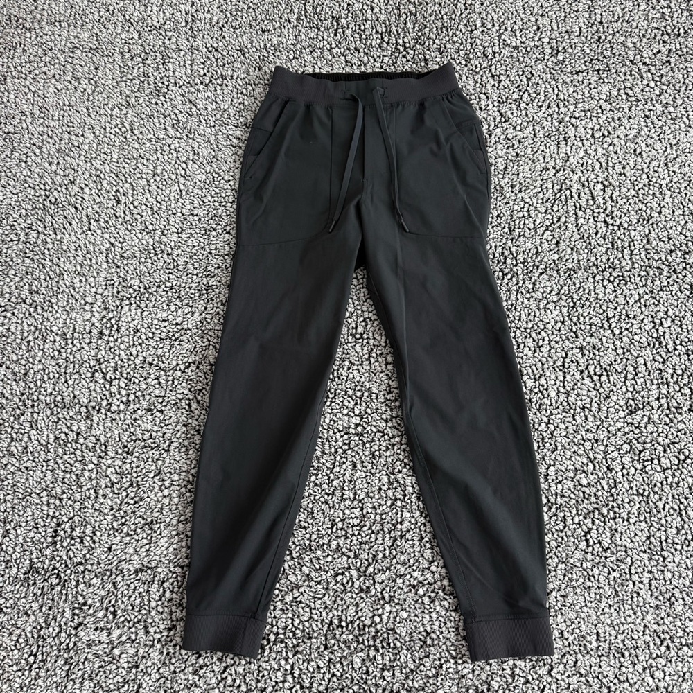 Lululemon Men's Jogger Pants